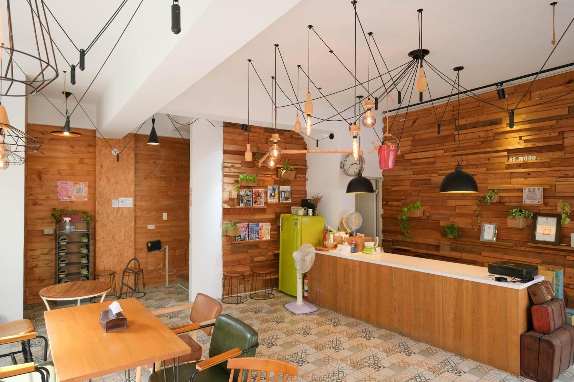 Re+Wood Guesthouse Tajnan Kültér fotó